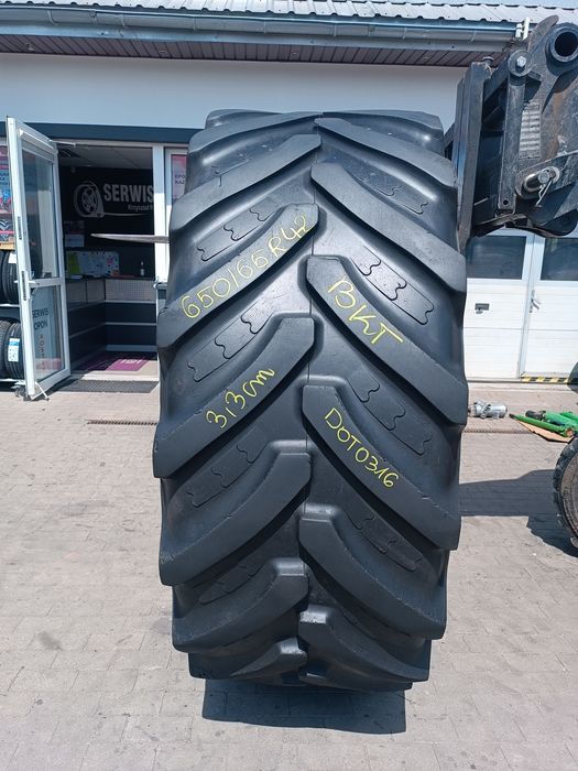 650/65R42 BKT Agri Max RT 657