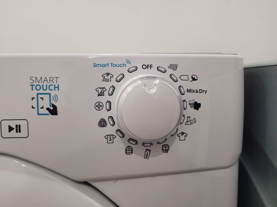 Conjunto Encastre: Máq. Lavar Siemens 8kg + Máq. Secar Candy Bomba Calor (A+)