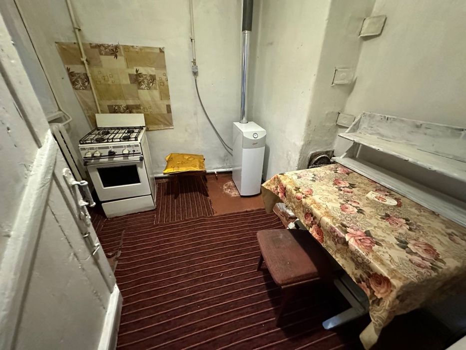 Оренда двокімнатної частини будинку Корея Лесі Українки,М. Драгоманова