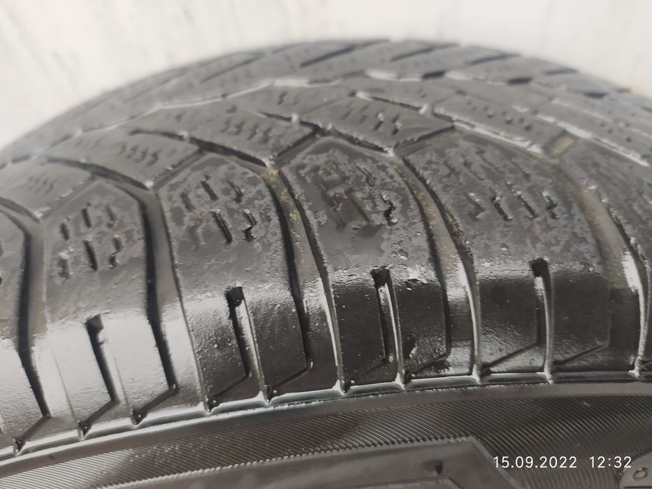 Комплект зимней резины б/у на дисках