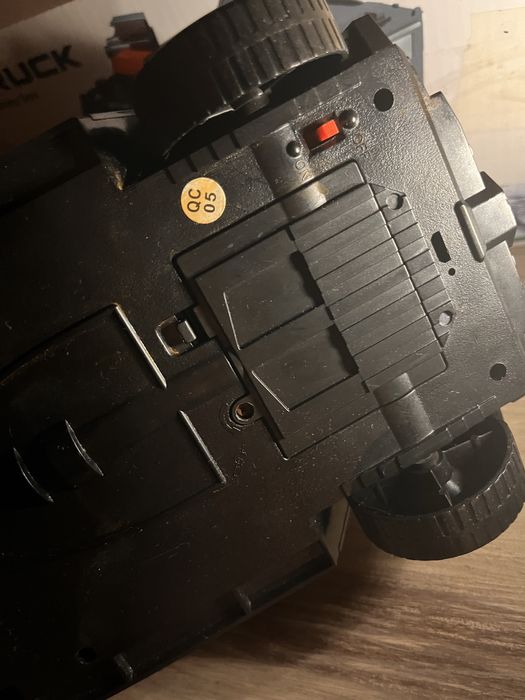 Банк- машина чорна