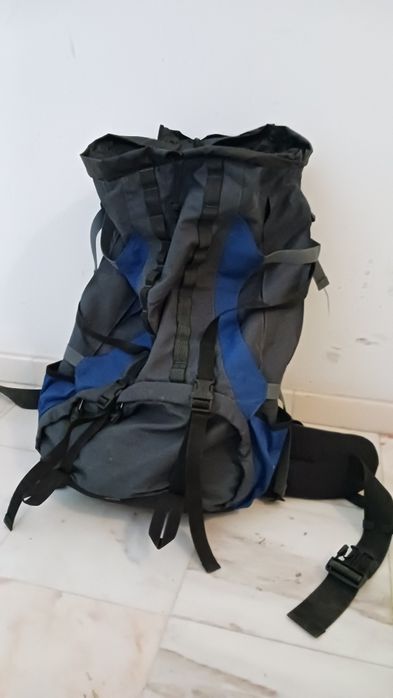 Mochila Deuter 60+10