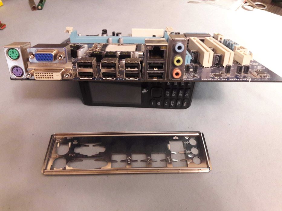 Материнская плата GIGABYTE GA-H55SM-S2V