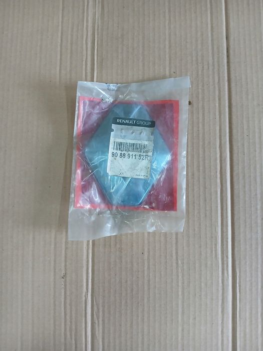 twingo iii znaczek emblemat tył 908891152r nowy