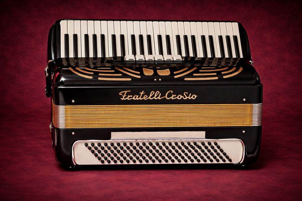 Acordeão Fratelli Crosio Italiano 3a voz -  Teclado Piano