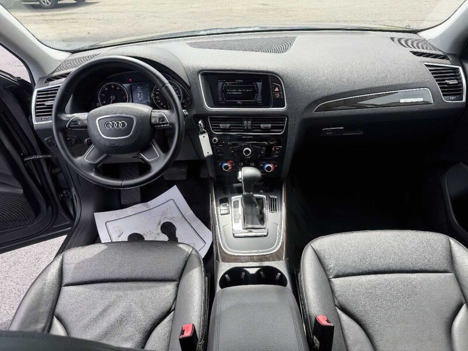 Audi Q5 quattro Premium      2014