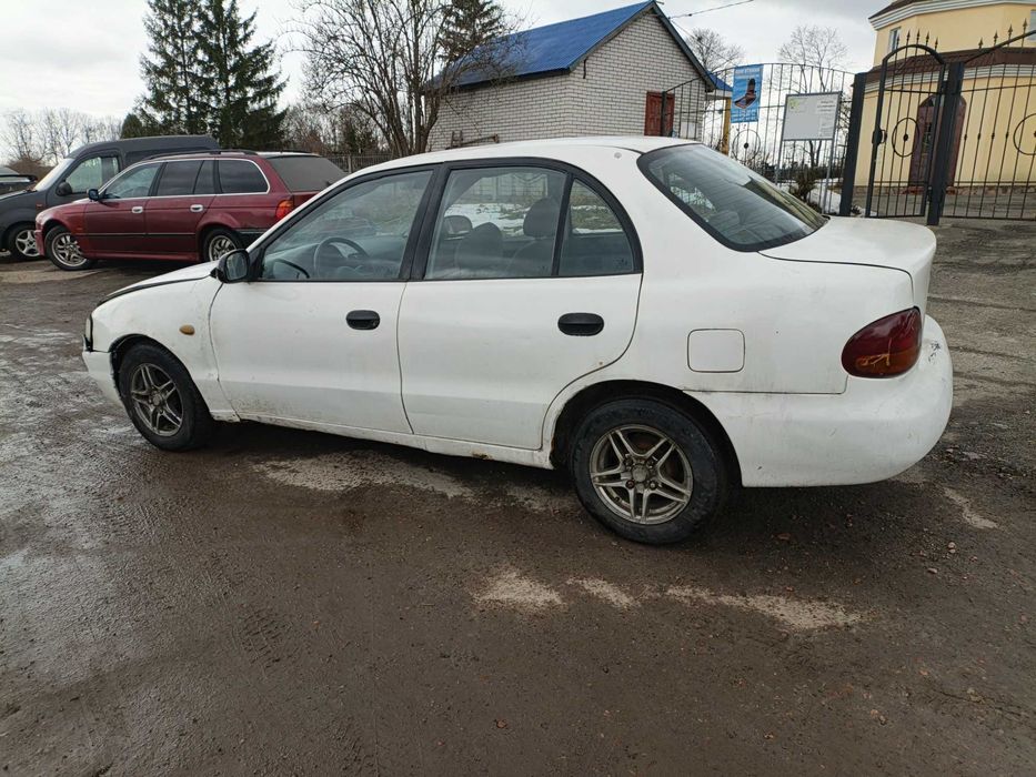 Продам  авто на ходу акцента по ціні жигуля