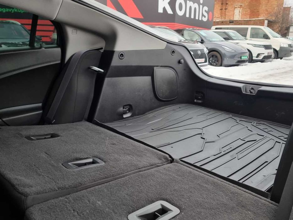 Продам  Chevrolet Volt 2016. Можна в розстрочку, під викуп.