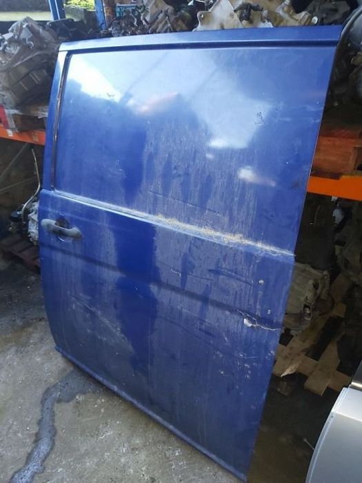Porta Lateral Esquerda Mercedes Vito 2005