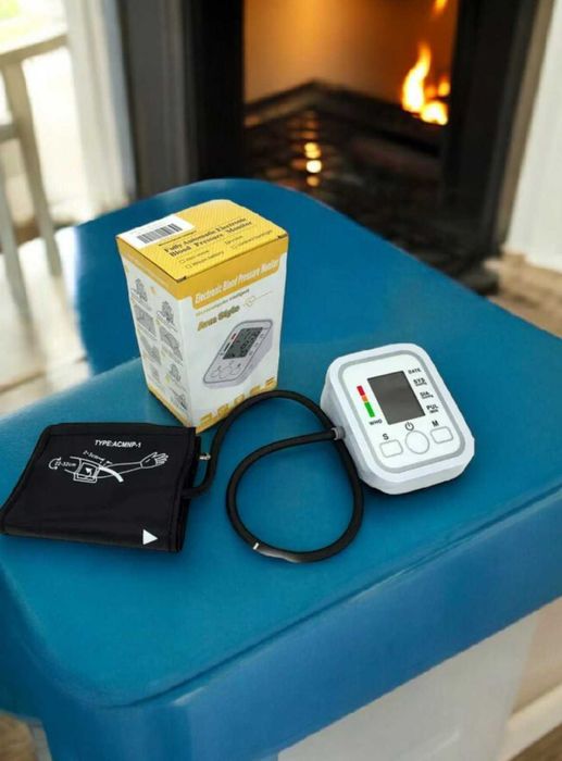 Тонометр з індикатором автоматичний тонометр