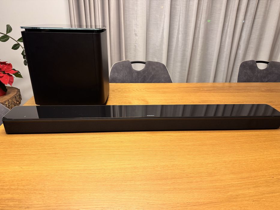 Soundbar 700 Bose + bass module 700