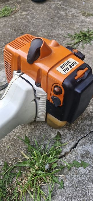 Kosa spalinowa STIHL FS 300 | Stan BDB | Jak NOWA, Mało Używana, 100% Sprawna