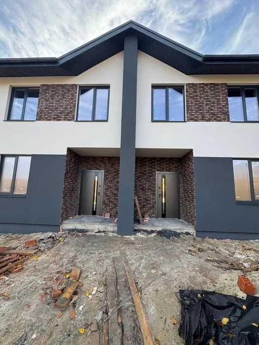 Готовий, якісний дуплекс поруч з лісом і зручним виїздом на Київ