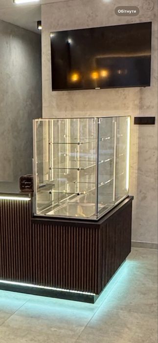 Холодильна вітрина