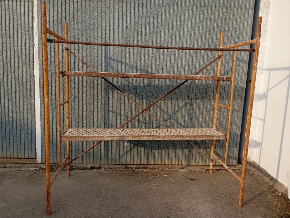 Mesa de andaime com ou sem pranchas de 40 cm largura