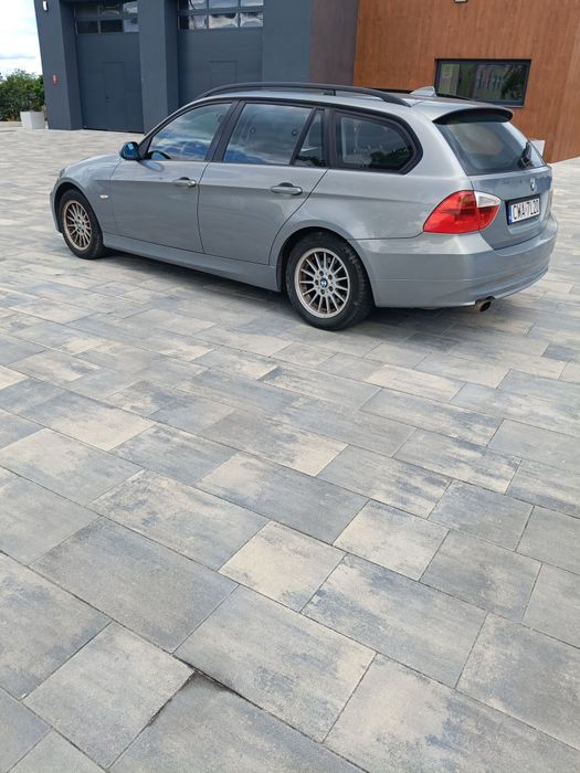 BMW E91 320 150 koni ! Touring