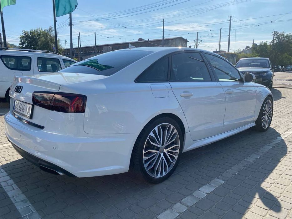 Audi A6 2016 VIN WAUG8AFC2HN013746 фото оголошення 2 з 8
