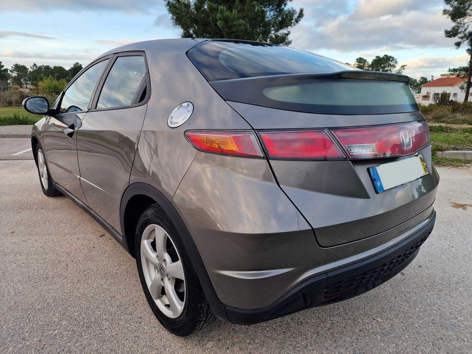 Honda Civic 1.4 D-DIS