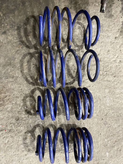 Пружини заніженія октавія а 5 -40