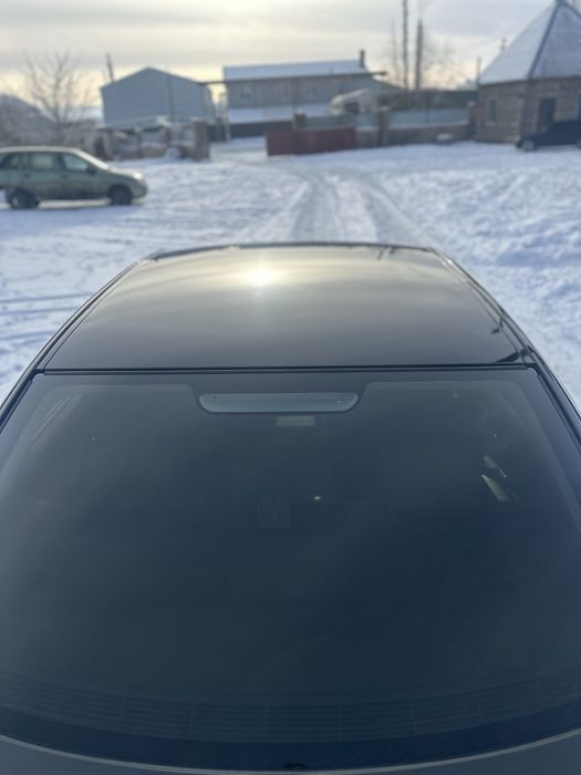 BMW e90 2.0 бенз 2005 року