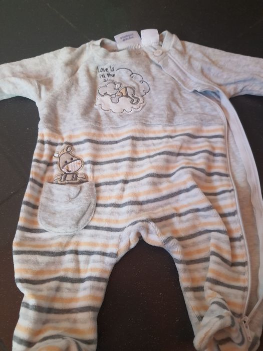 Babygrow de bebé