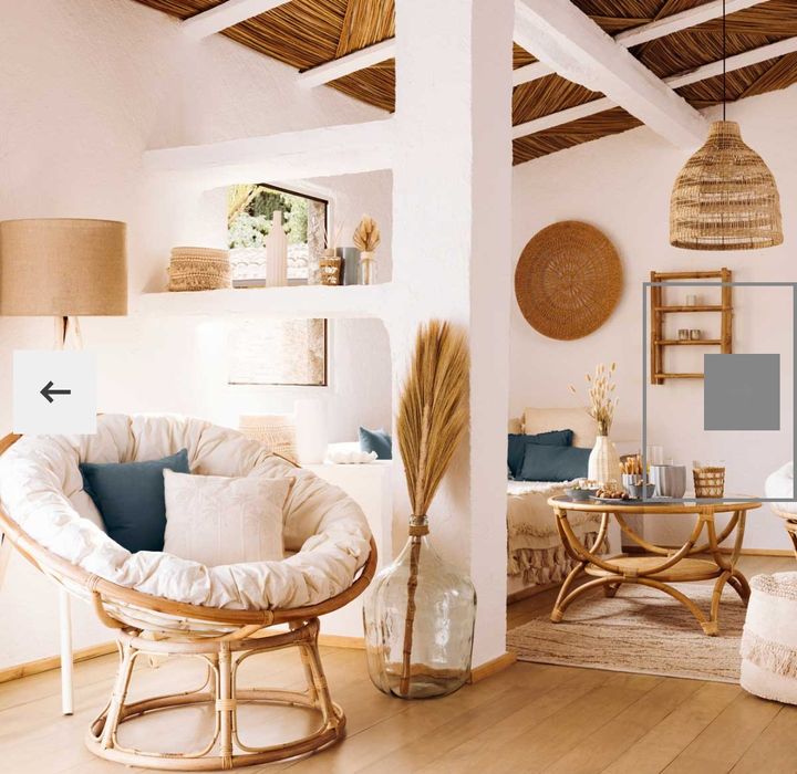 Poltrona papasan em rattan com almofada azul