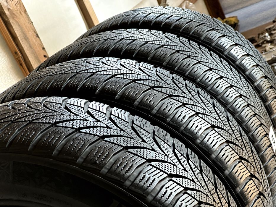 215/65 R17 Nexen Winguard