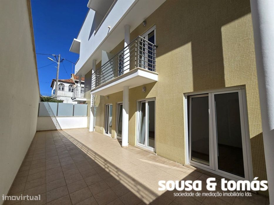 Apartamento T2 - Arrendamento