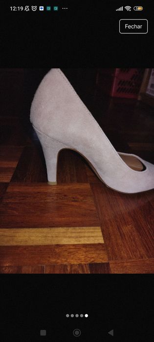 Sapatos salto tapadas
