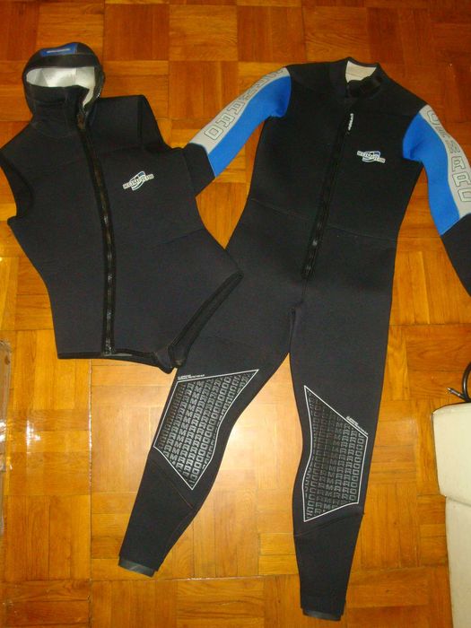 Гидрокостюм CAMARO  , размер 50-52 ( M-L ), толщина 7+5 mm