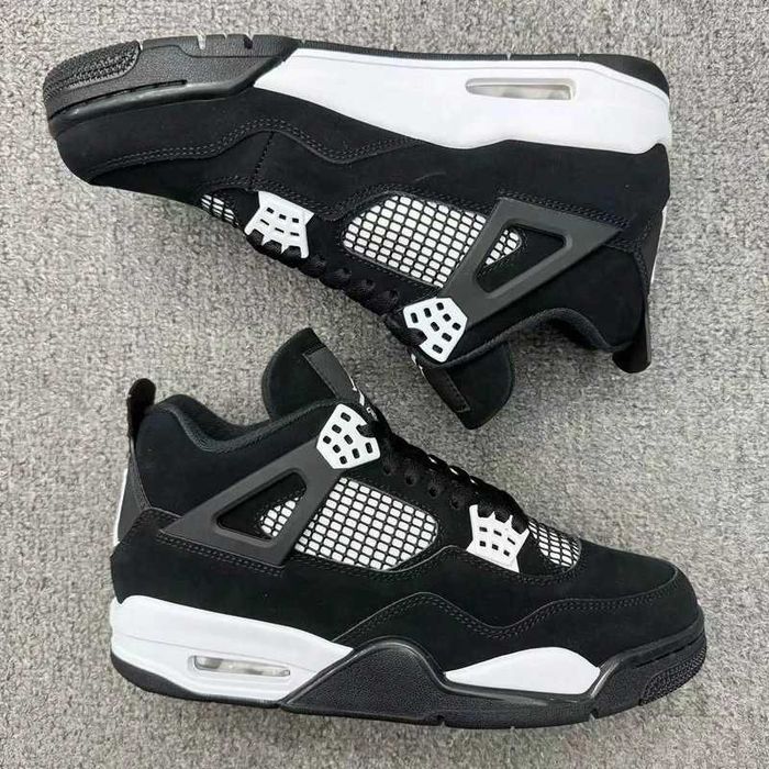 Jordan 4 Retro White Thunder R.44