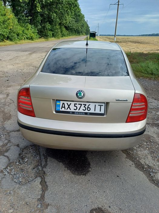 Skoda SuperB 1.8 Газ/Бензин