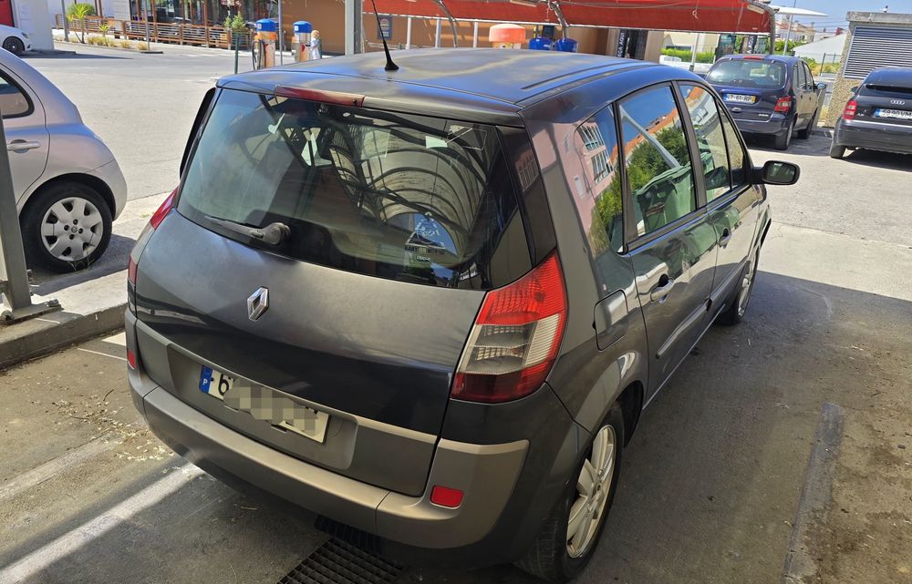 Renault Scenic 1.5 Dci