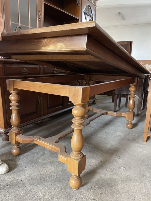 Mesa de jantar rustica em madeira maciça