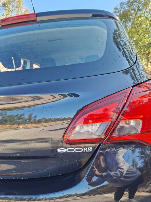 Carro Opel Corsa-E