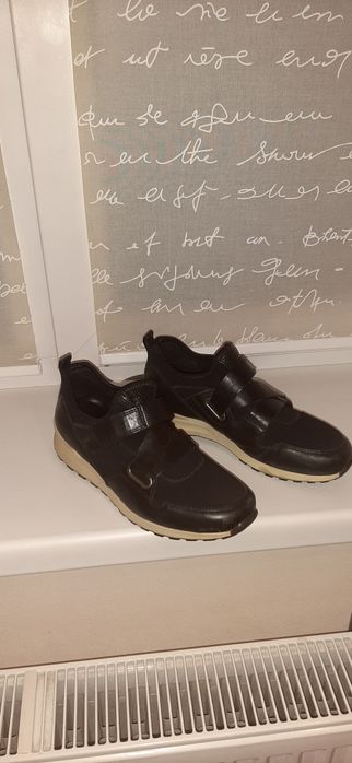 Кроссовки Ecco весна-осень размер 36