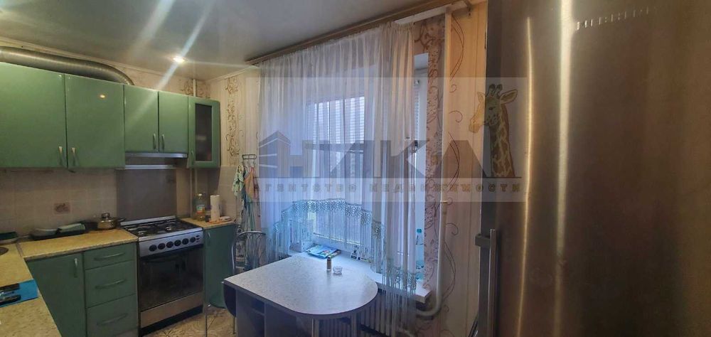 Продам 3-х кімнатну квартиру вул. Бородинська