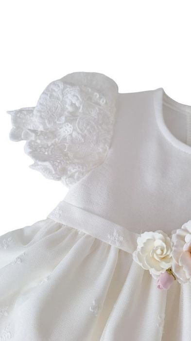 Biała Sukienka do chrztu dla dziewczynki z koronką biała Piękna krótk