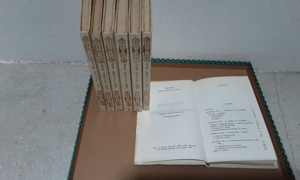 Coleção de 7 livros de psicologia