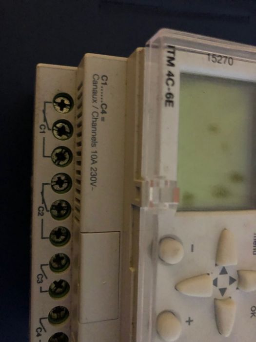 Merlin Gerin 4-Channel Multifunction Timer Relay64586204637186123