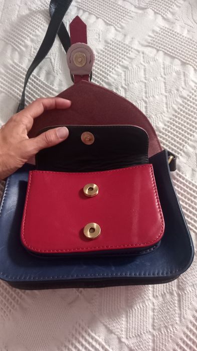 Mala em pele, artesanal