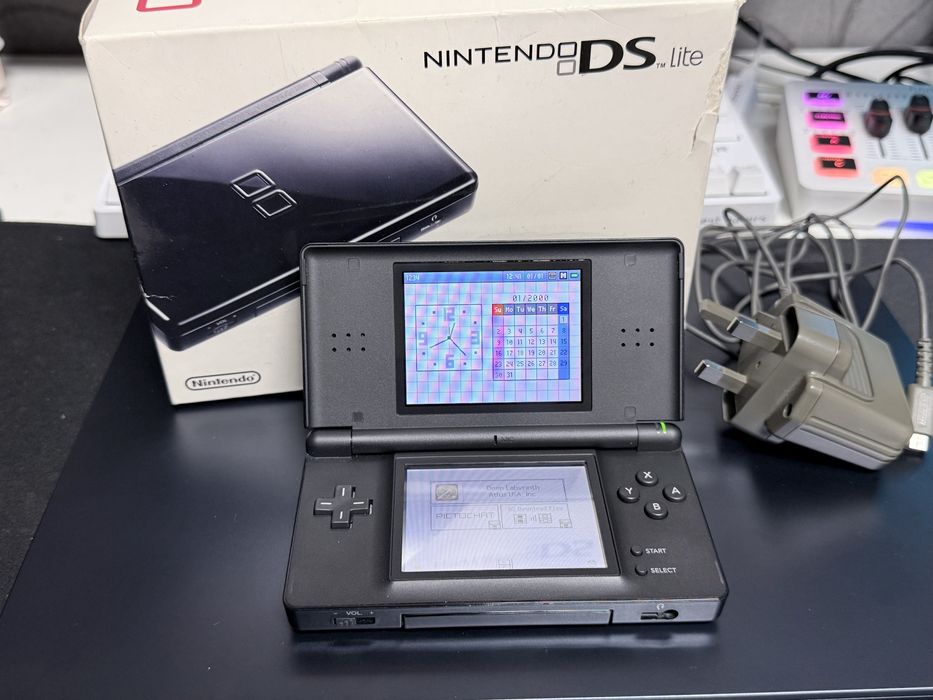 nintendo ds lite - купить приставки - Цена на OLX.ua