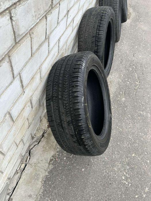 Продам комплект колес 235 55 r18