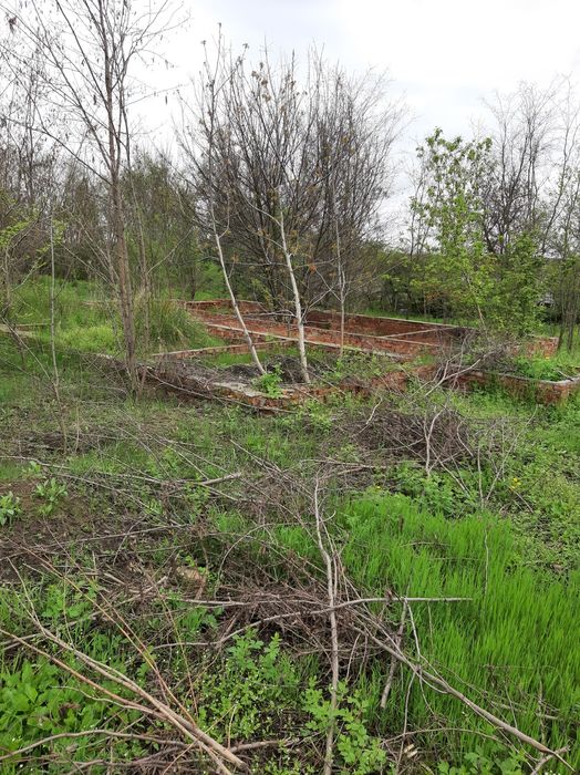 Продам участок с фундаментом