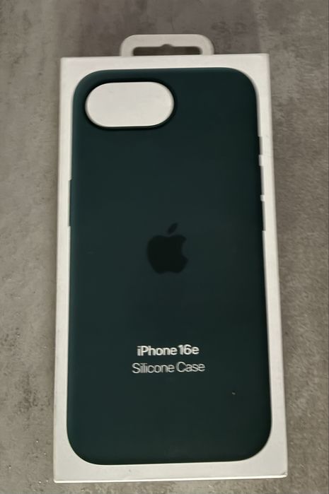 Silikonowe etui Apple dla iPhone'a 16e (Lake Green)