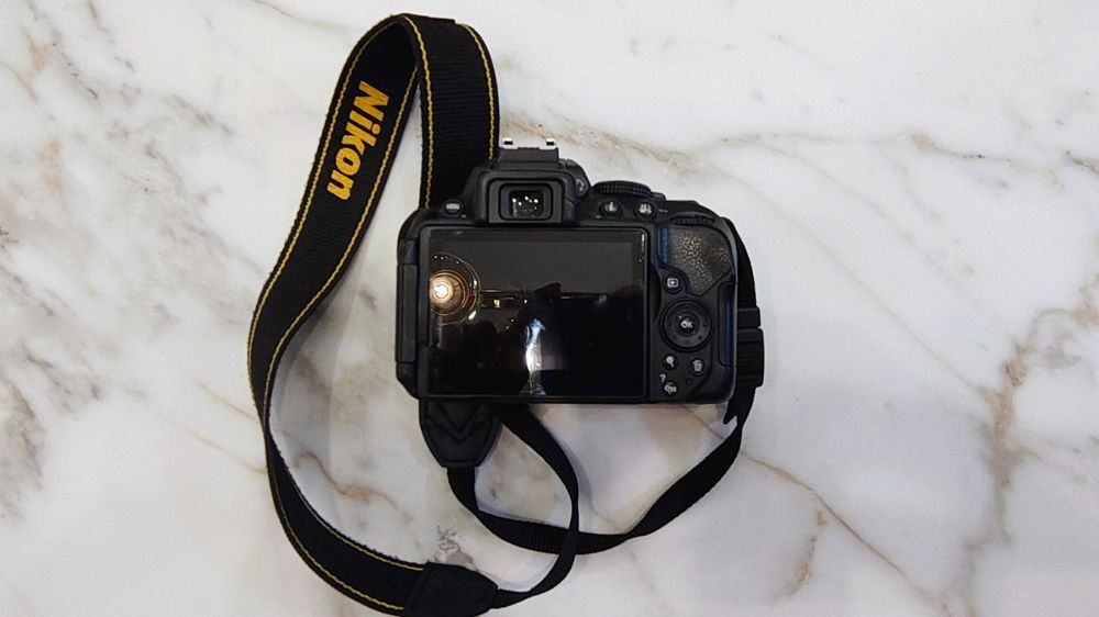 Nikon d5300 18mm 105 vr kit