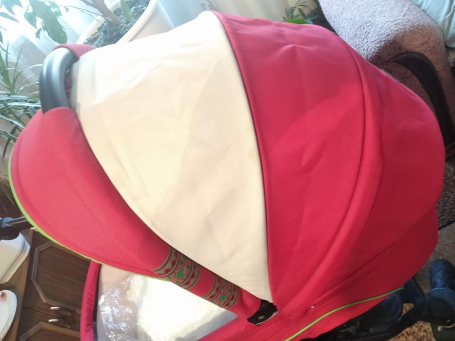 Універсальна коляска 2в1.