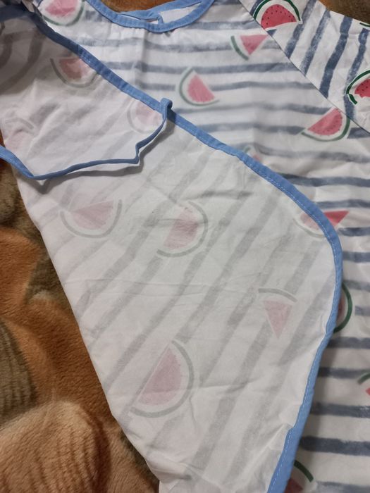 Продам класнючий слюнявчик