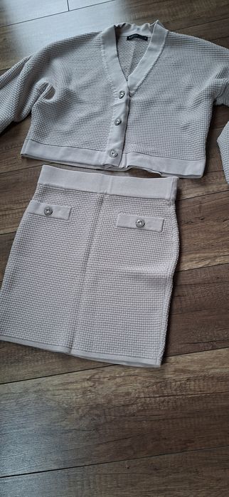Beżowy komplet Mohito 34/XS spódniczka sweter