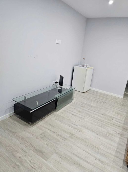 Arrendo quarto com casa de banho privada
